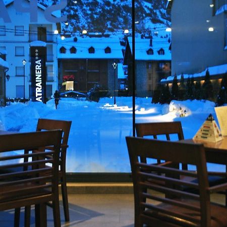 Aparthotel Trainera เอสเตร์รี ดาเนว ภายนอก รูปภาพ