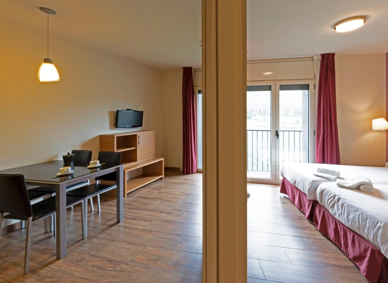 Aparthotel Trainera เอสเตร์รี ดาเนว ภายนอก รูปภาพ