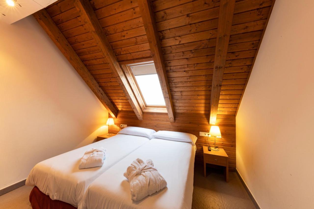 Aparthotel Trainera เอสเตร์รี ดาเนว ภายนอก รูปภาพ