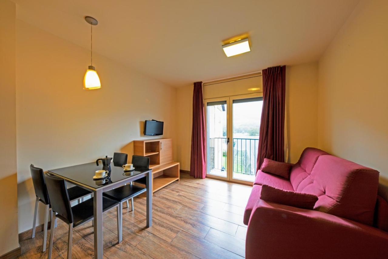 Aparthotel Trainera เอสเตร์รี ดาเนว ภายนอก รูปภาพ