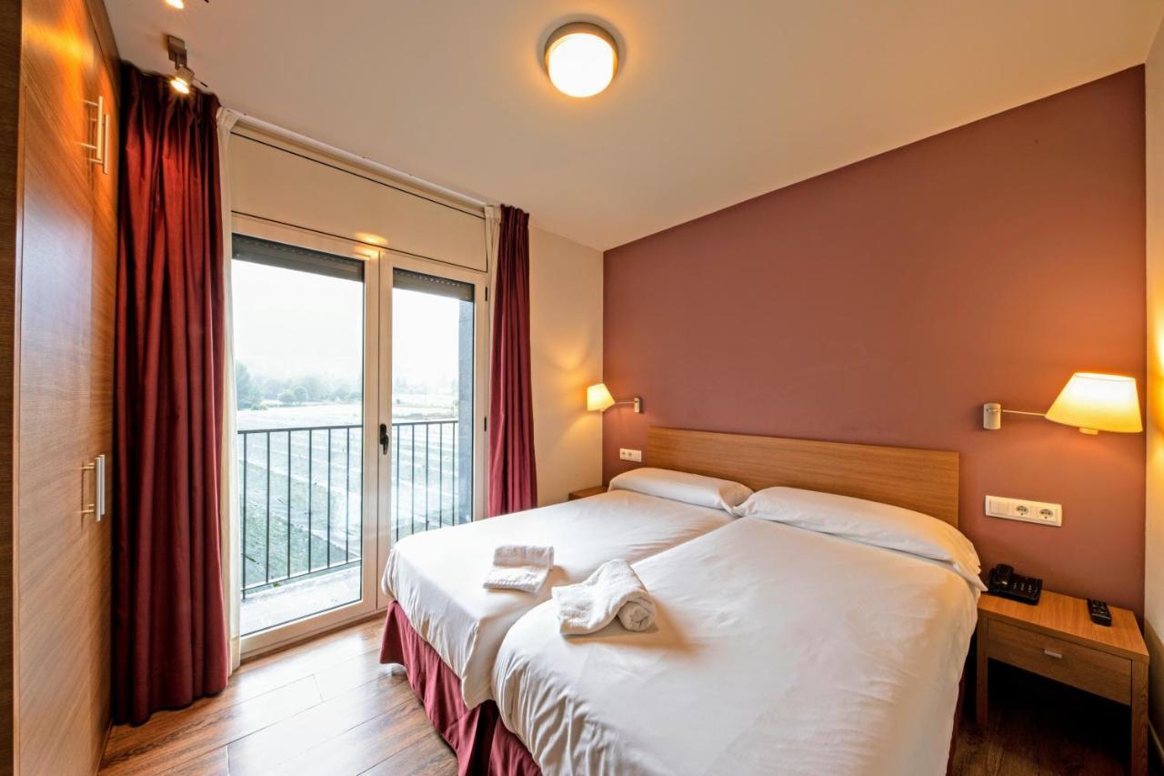 Aparthotel Trainera เอสเตร์รี ดาเนว ภายนอก รูปภาพ
