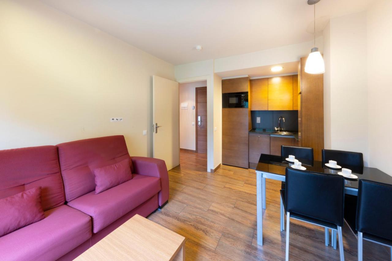 Aparthotel Trainera เอสเตร์รี ดาเนว ภายนอก รูปภาพ