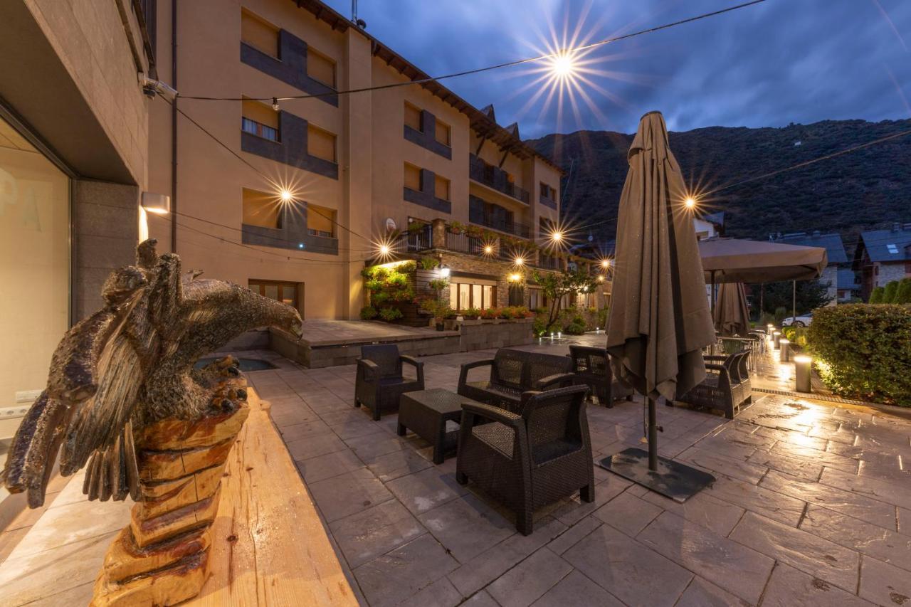 Aparthotel Trainera เอสเตร์รี ดาเนว ภายนอก รูปภาพ
